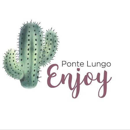 ローマ Enjoy Ponte Lungoヴィラ エクステリア 写真
